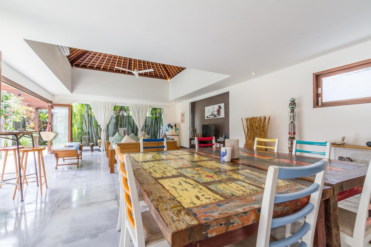 Villa Pierrot Seminyak Buitenkant foto