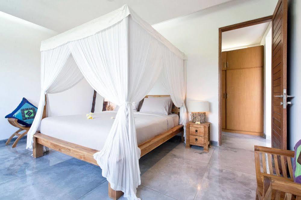 Villa Pierrot Seminyak Buitenkant foto
